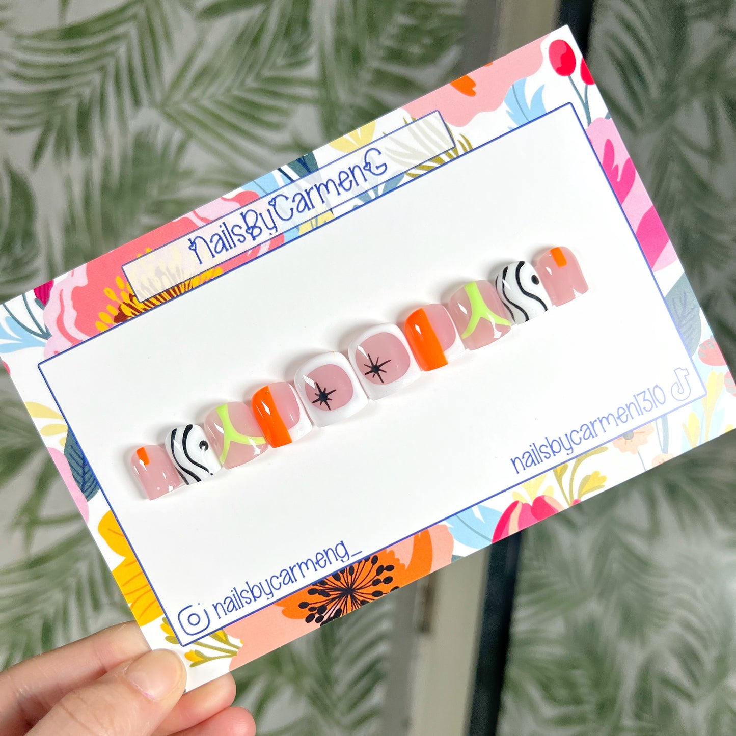 Retro Acrylic Press on nails