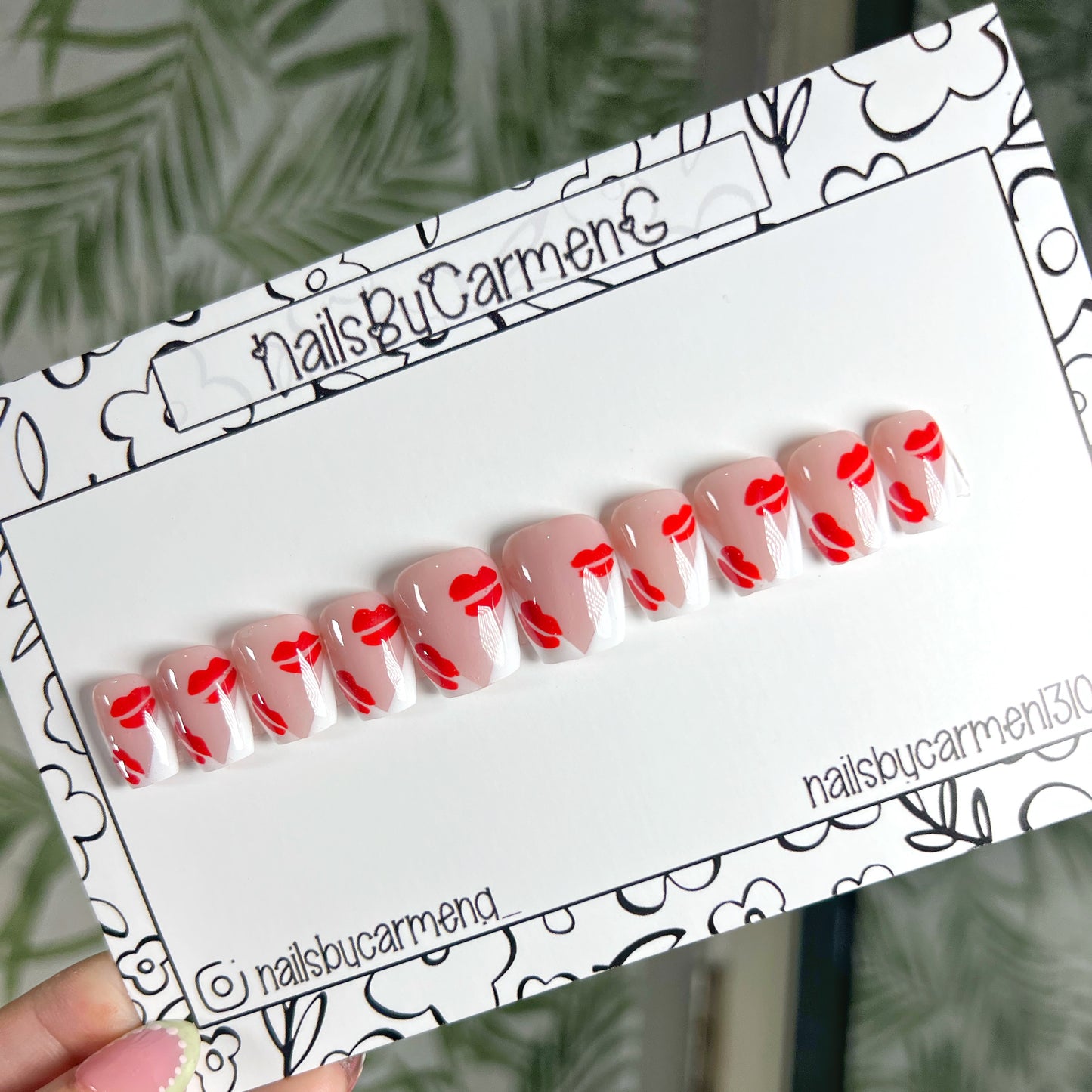 Kisses French Tip Acrylic Press on nails
