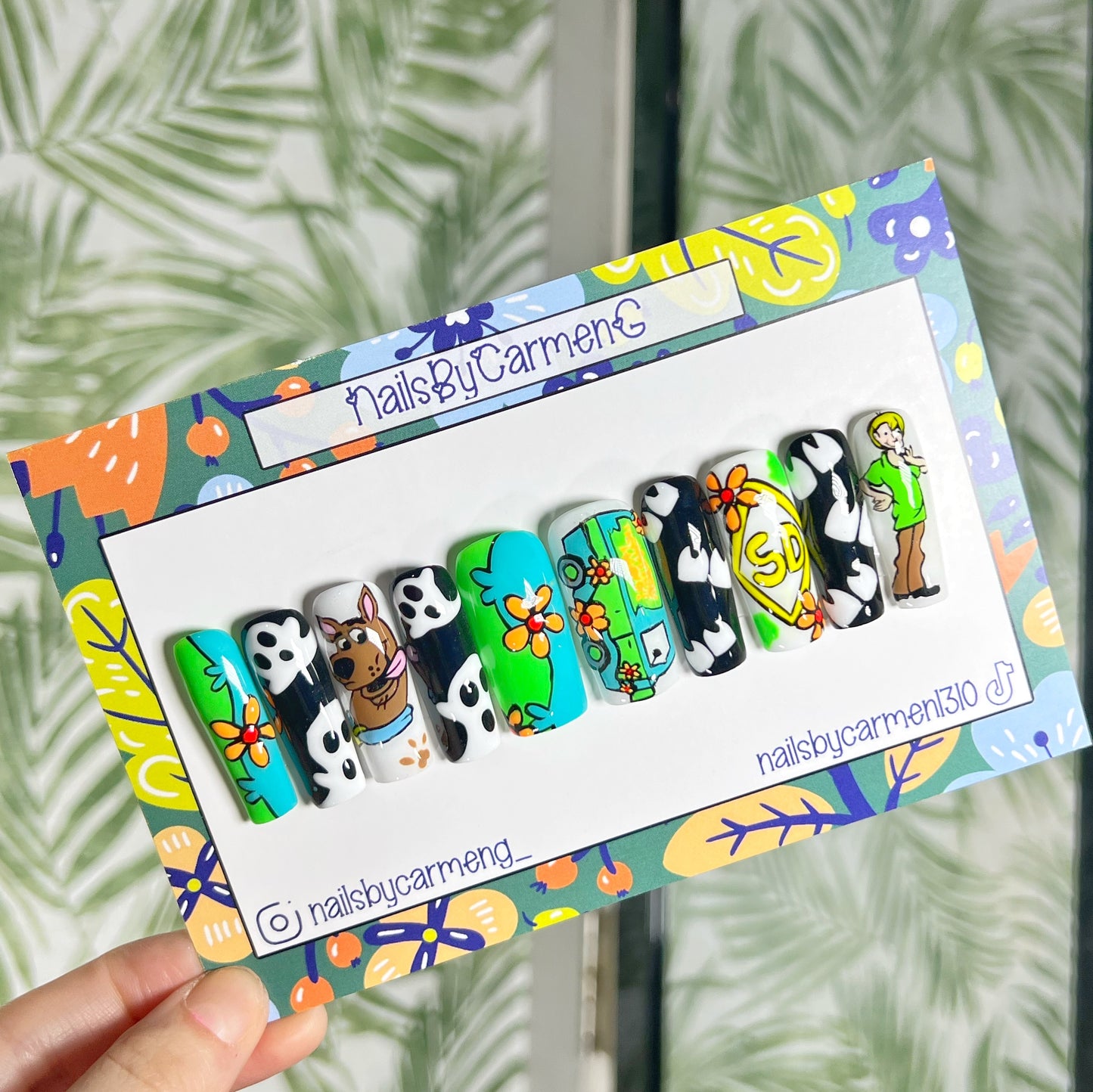 Scooby Doo and Shaggy Acrylic Press on nails