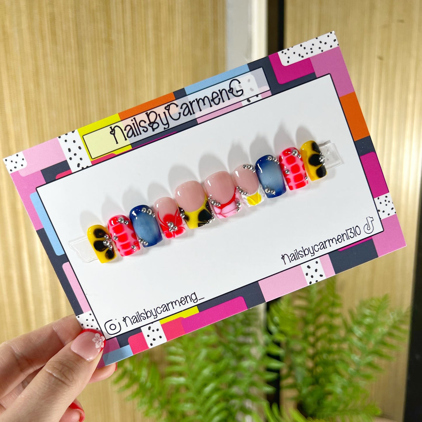 Cool Retro Acrylic Press on nails