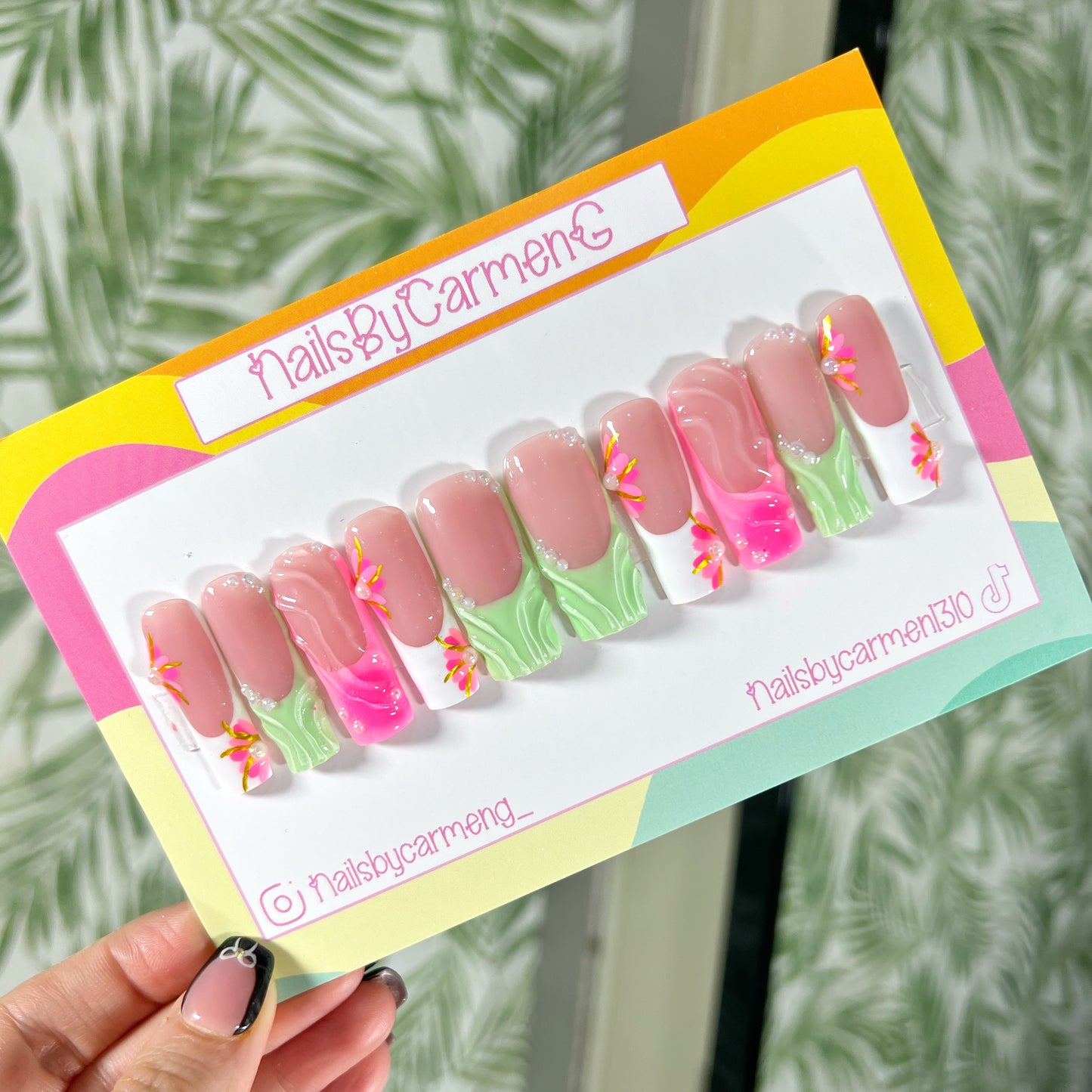 Pastel green spring floral Acrylic Press on nails