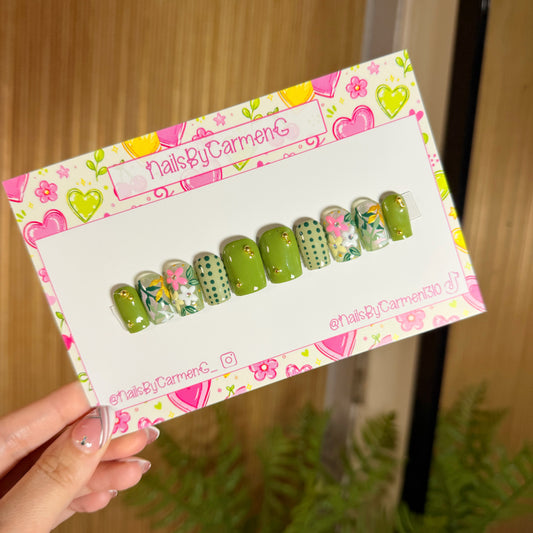 Green dots and flowers Acrylic Press on nails