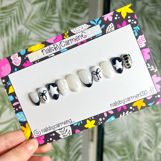 Black and white stars and bows Acrylic Press on nails