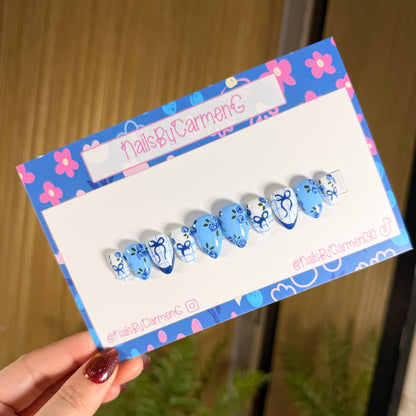 Blue roses and bows Acrylic Press on nails