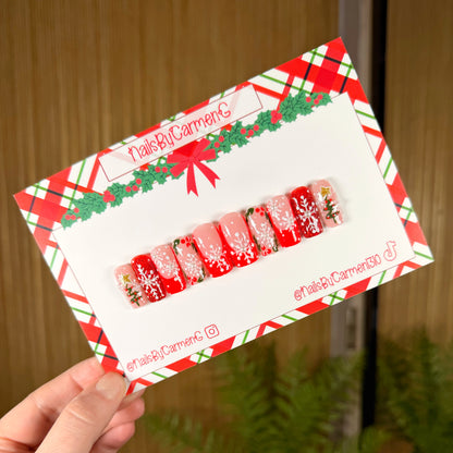 Mistletoe Christmas Press On Nails