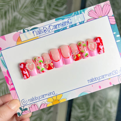 Strawberries, bows and hearts Acrylic Press on nails