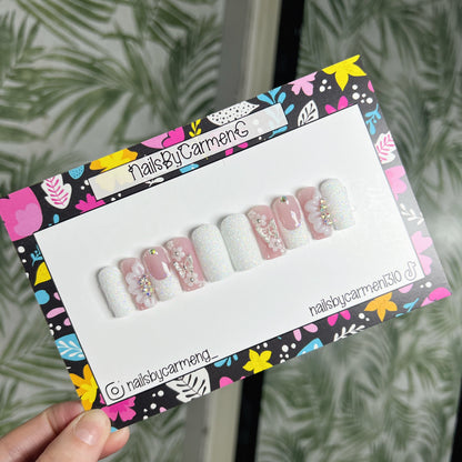 White glitter ombré 3D flowers Acrylic Press on nails