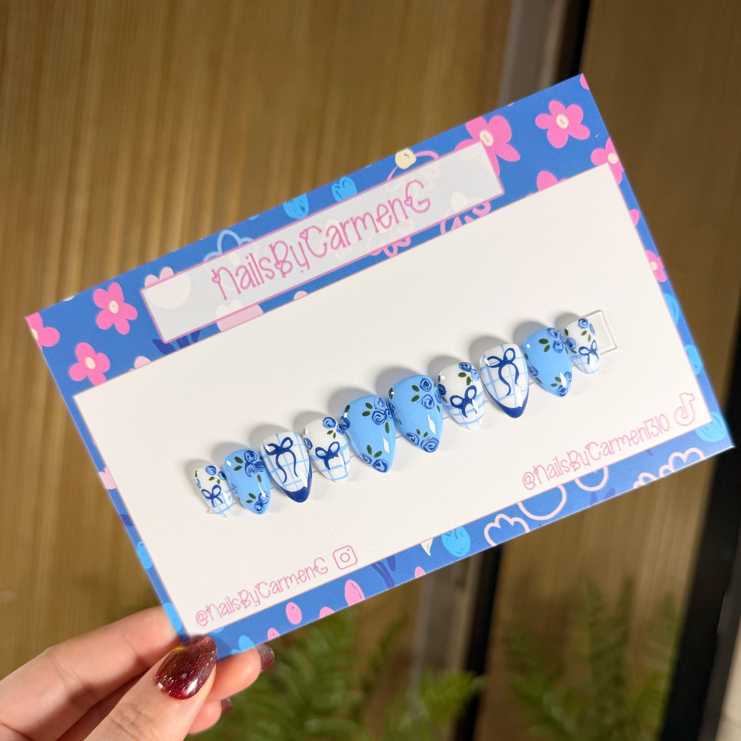 Blue roses and bows Acrylic Press on nails