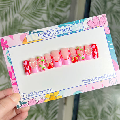 Strawberries, bows and hearts Acrylic Press on nails