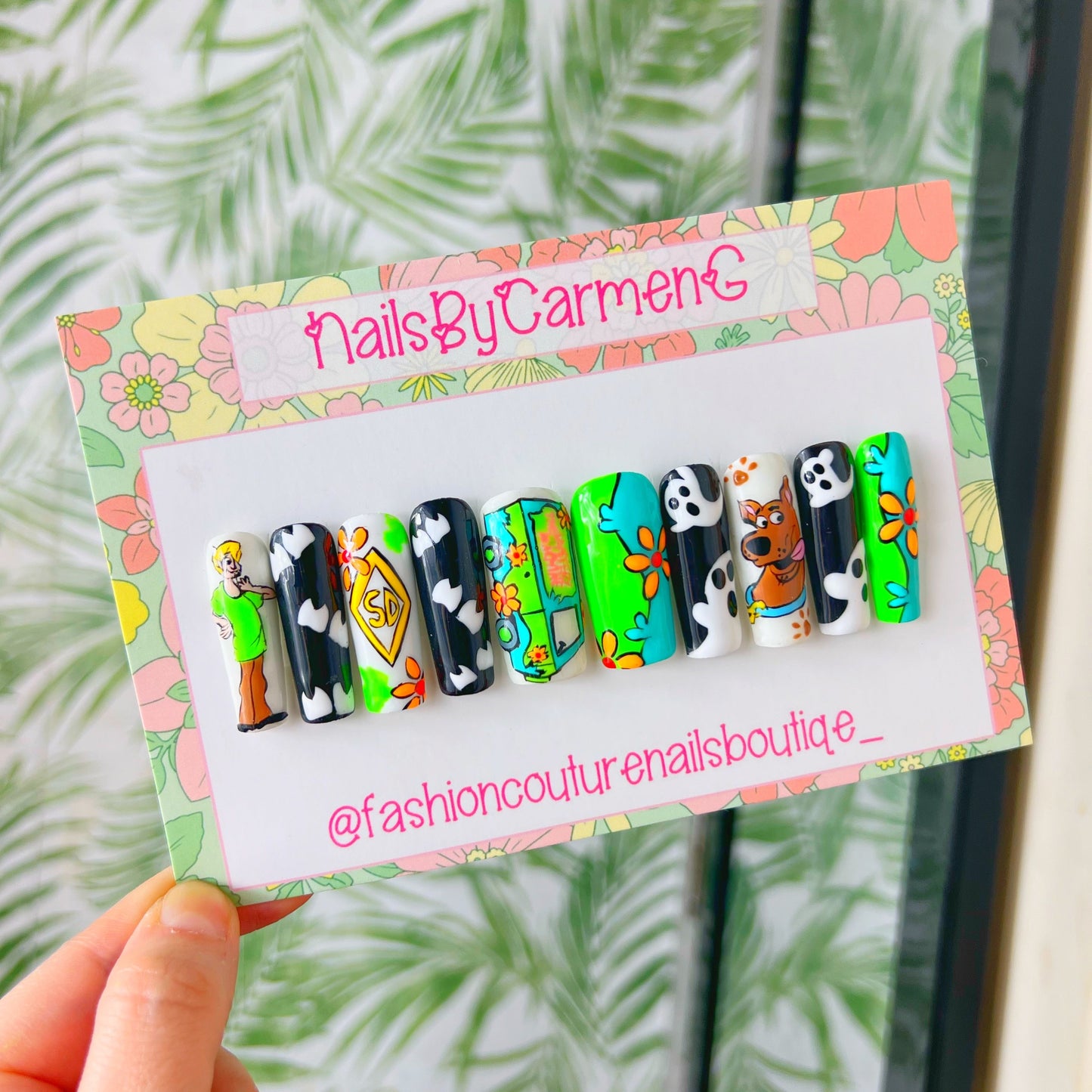 Scooby Doo and Shaggy Acrylic Press on nails