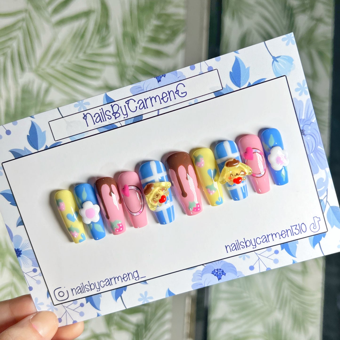 PomPom Kawaii Acrylic Press on nails