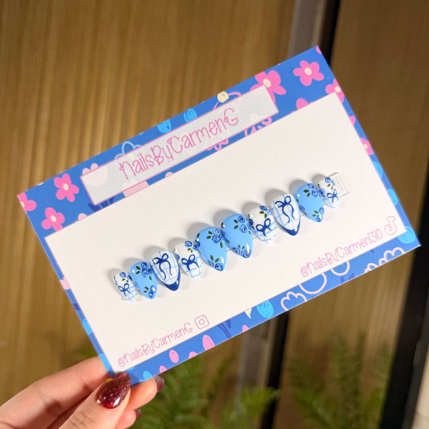 Blue roses and bows Acrylic Press on nails