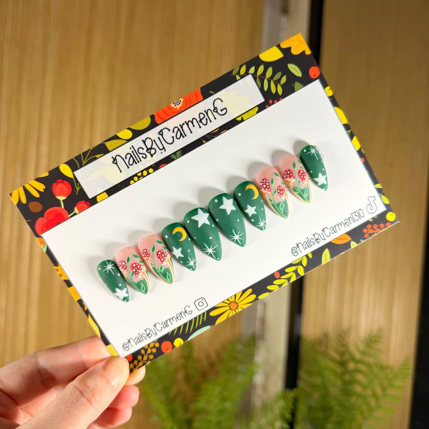 Green mushroom Acrylic Press on nails