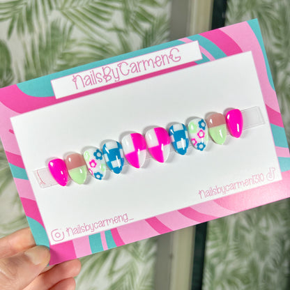 Summer checked Acrylic Press on nails