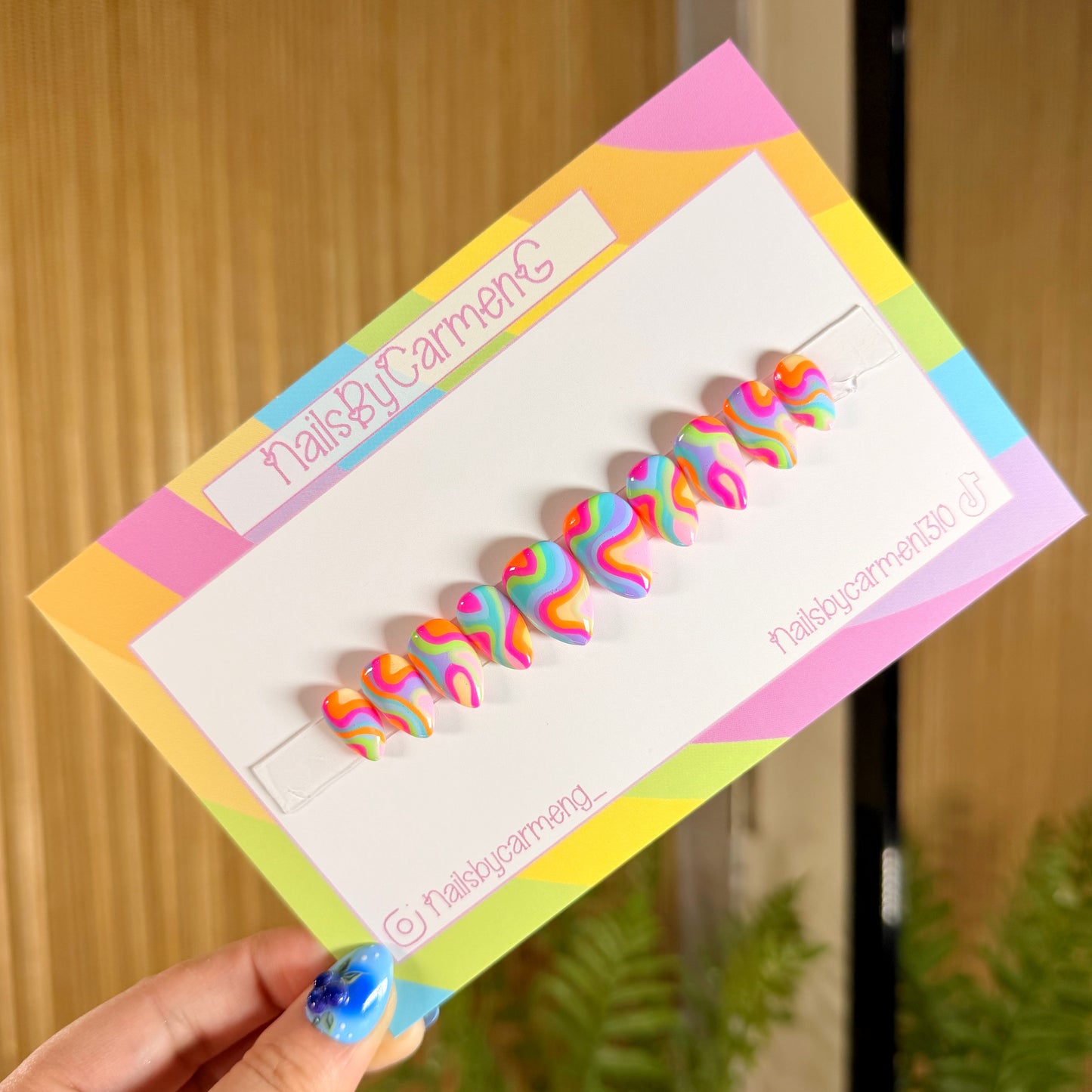 Retro swirls Acrylic Press on nails