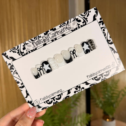 Black and white stars and bows Acrylic Press on nails