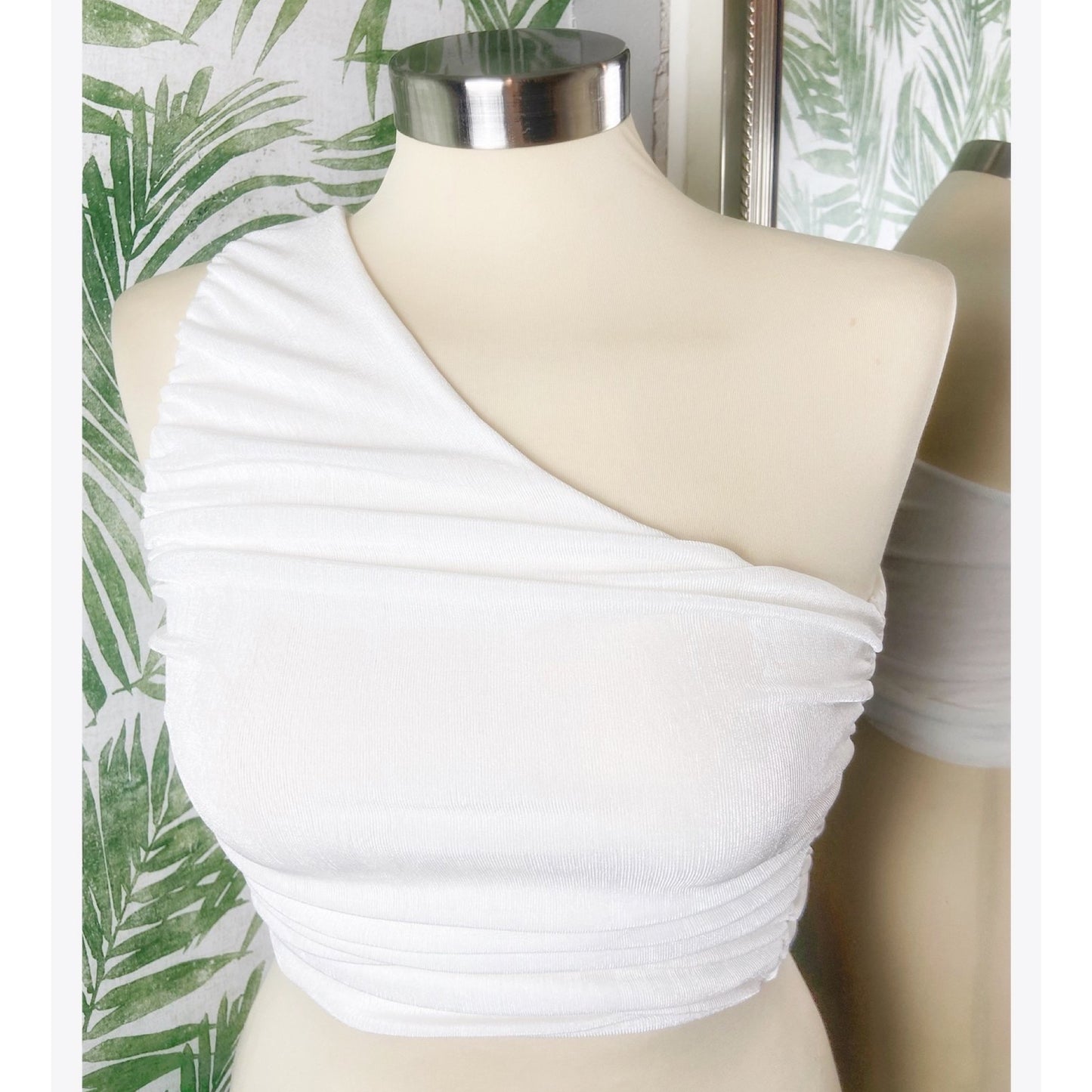 Fallen Angel One Shoulder Ruched Crop Top