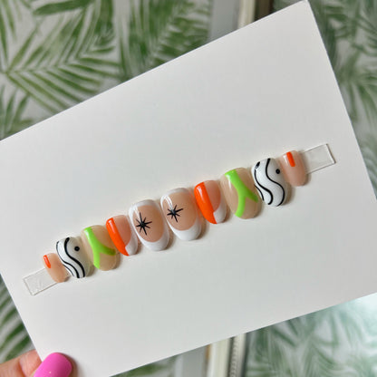 Retro Acrylic Press on nails