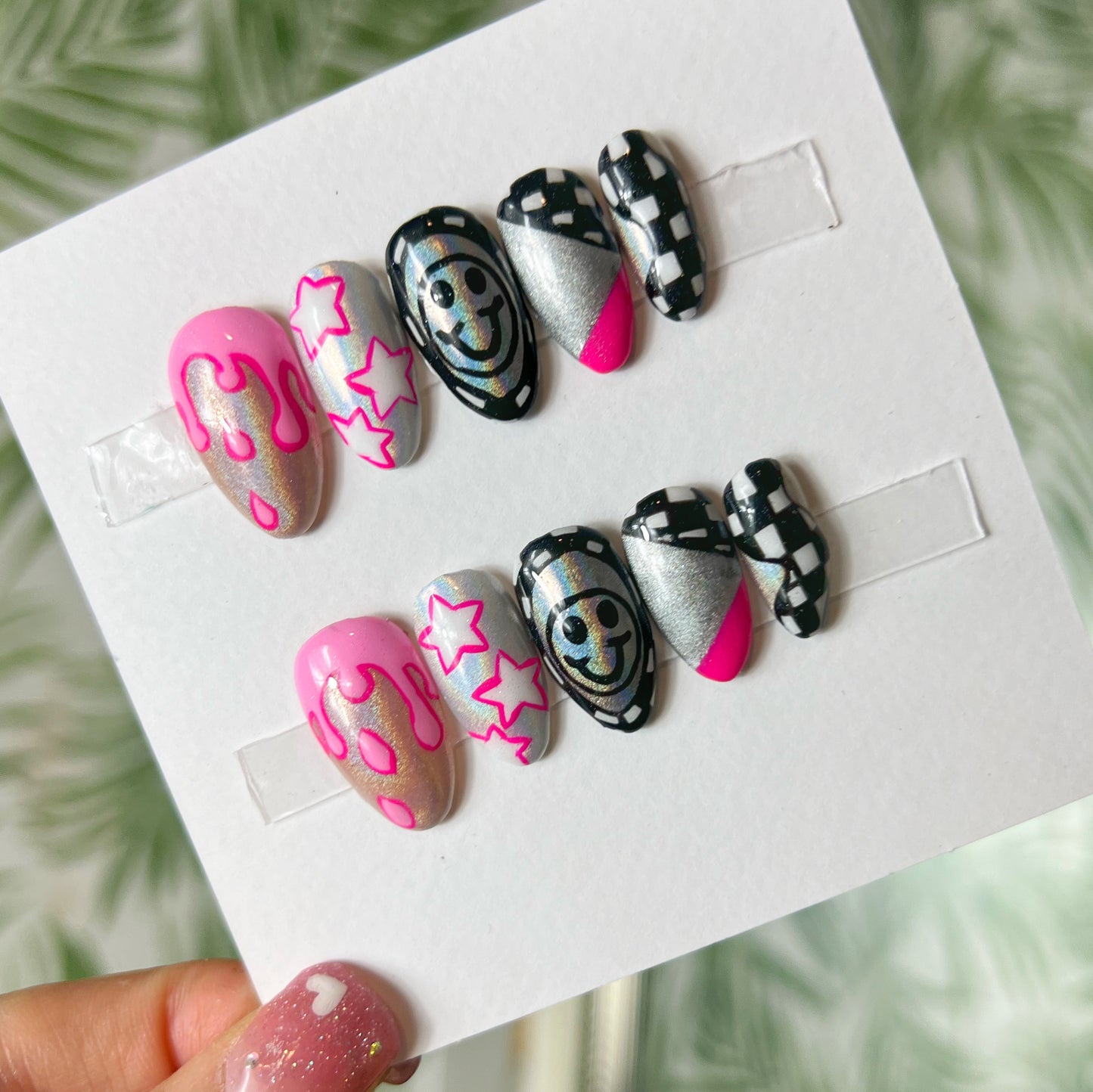 Retro Chrome Press on nails